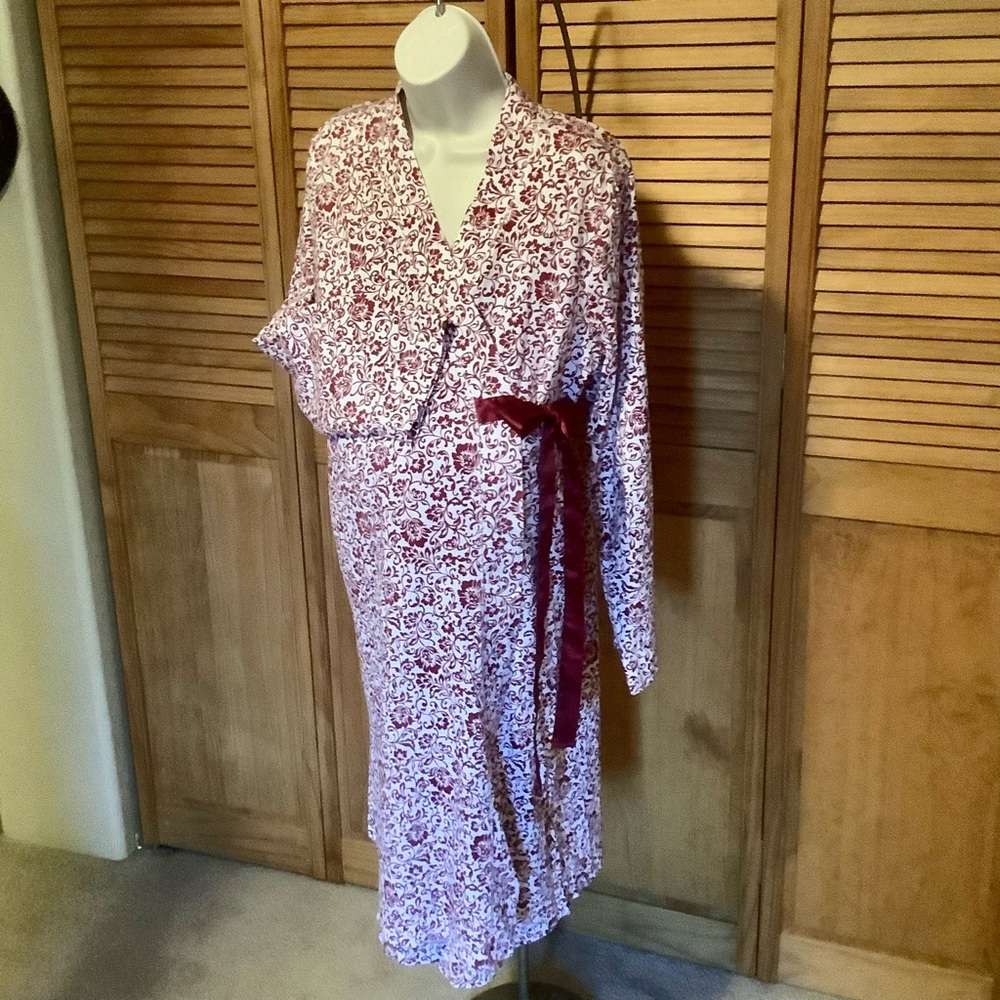 Motherhood Maternity NEW Bath Robe Housecoat Large 100% cotton